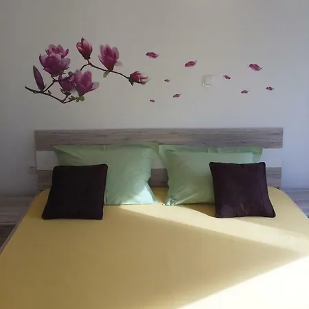 Cosy Apartment Lumbarda